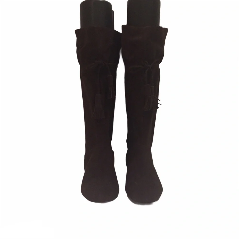 BCBG PL-Giselle Tassel Knee Suede Brown Boots 6.5